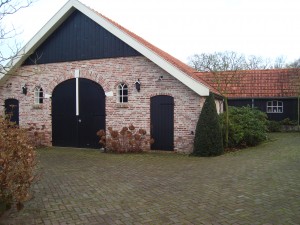 Nieuwbouw paardenstal Zenderen